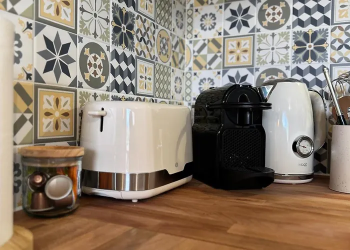 Le Bleu Marine, Grand Au Calme, A 2 Pas Du ! * ジェラールメ